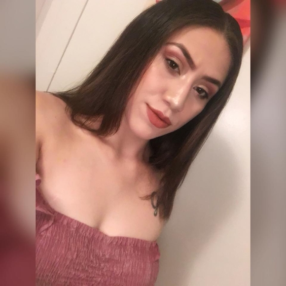 Meet your Posher, Moreno - Picture 1 of 1